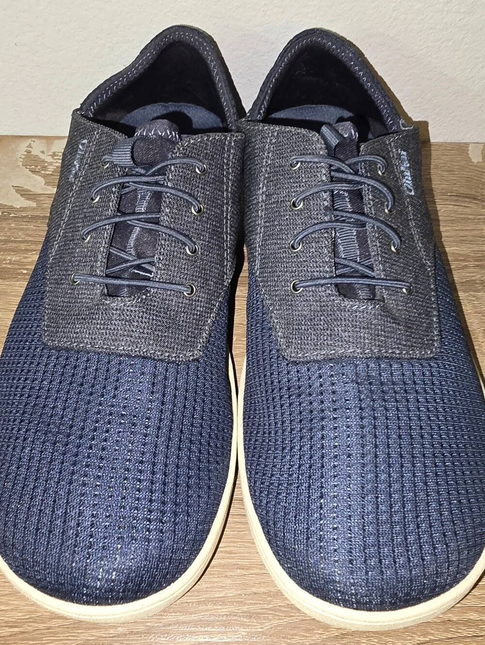 OluKai excellent almost